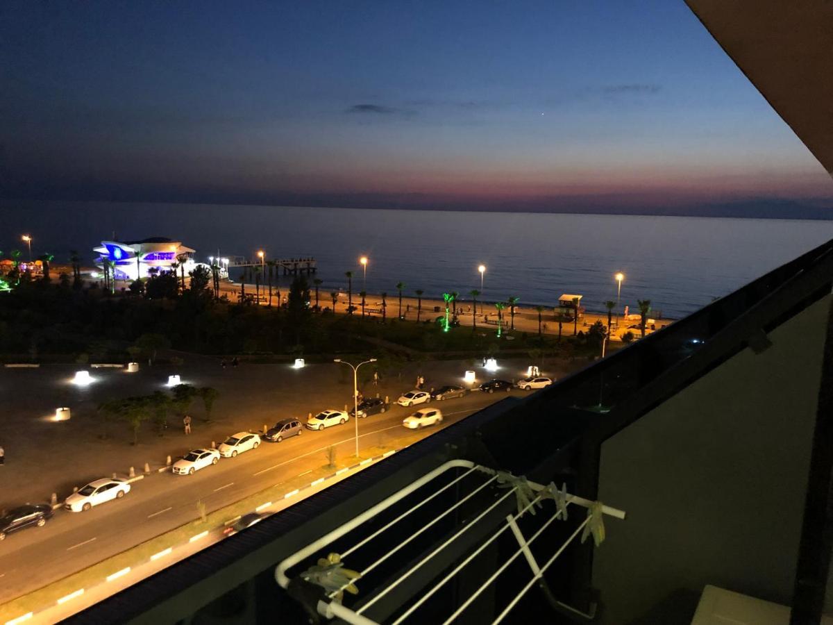 באטומי Panorama Beach Tower מראה חיצוני תמונה