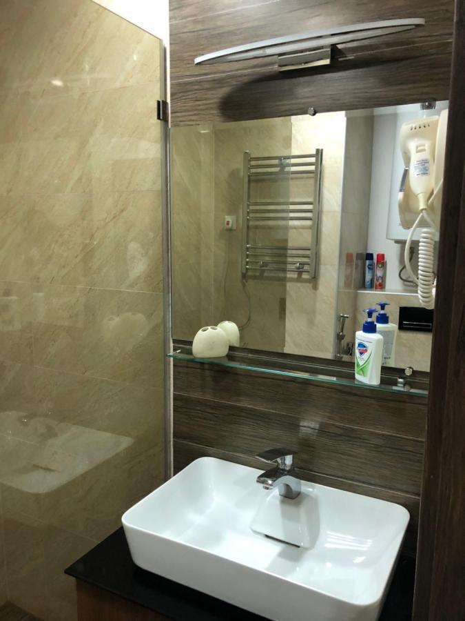 באטומי Panorama Beach Tower מראה חיצוני תמונה